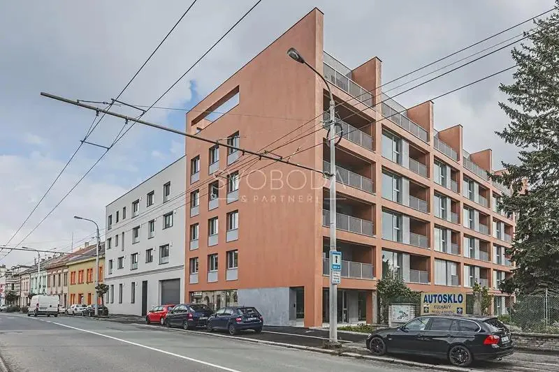 1+kk, Pražská třída, Hradec Králové, Královéhradecký kraj