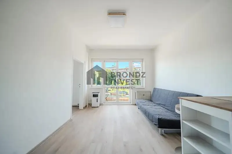 2+kk, Za Hládkovem, Praha 6 - Střešovice