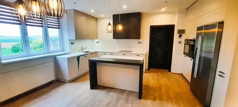 6 a více, Chomýž, Kroměříž, Zlínský kraj