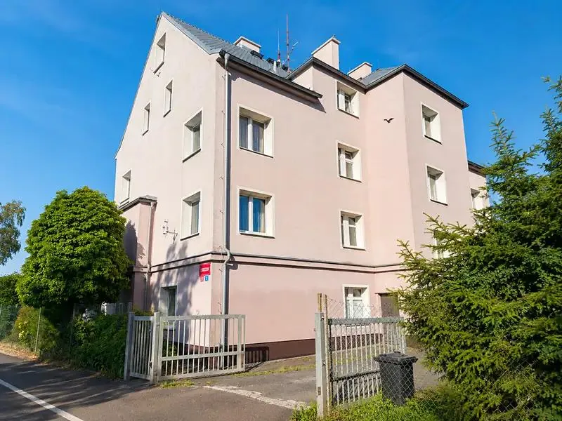 2+1, Svobodova, Karlovy Vary, Karlovarský kraj