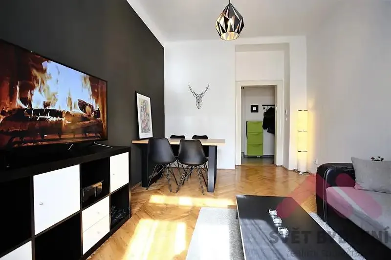 2+kk, Radhošťská, Praha 3 - Žižkov