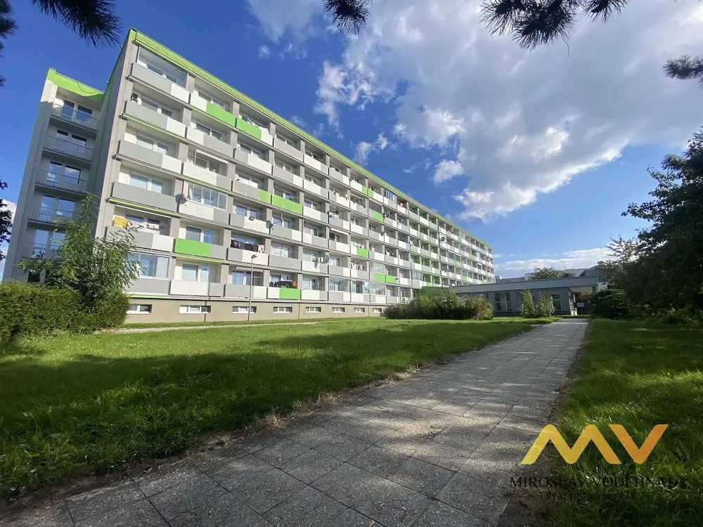 1+kk, Brožíkova, Hradec Králové, Královéhradecký kraj