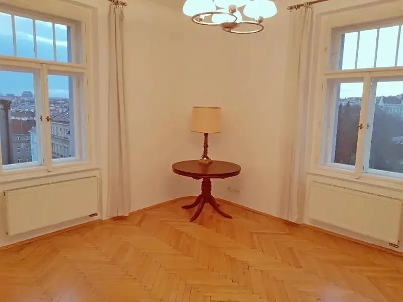 2+1, Madridská, Praha 10 - Vršovice
