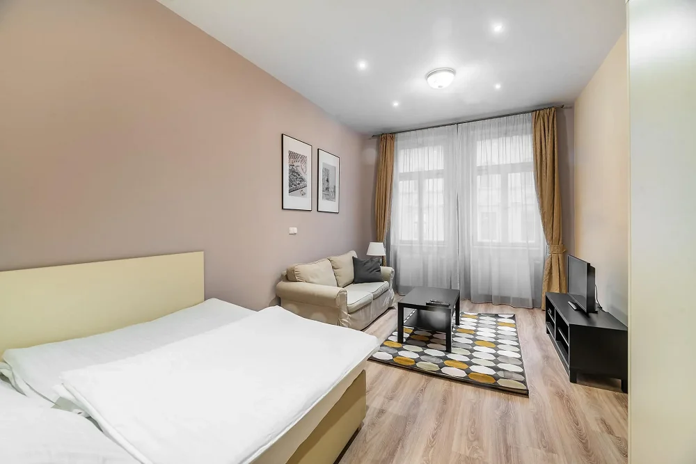 1+kk, Máchova, Praha 2 - Vinohrady