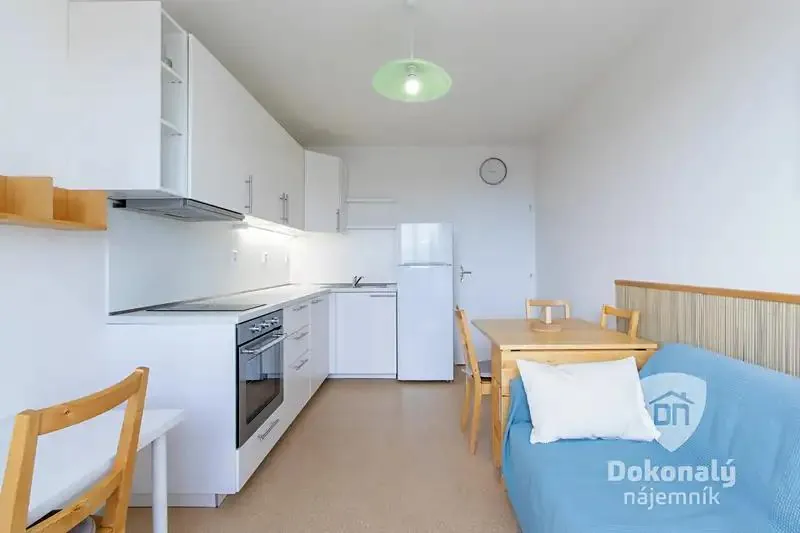 2+kk, Bryksova, Praha 9 - Černý Most