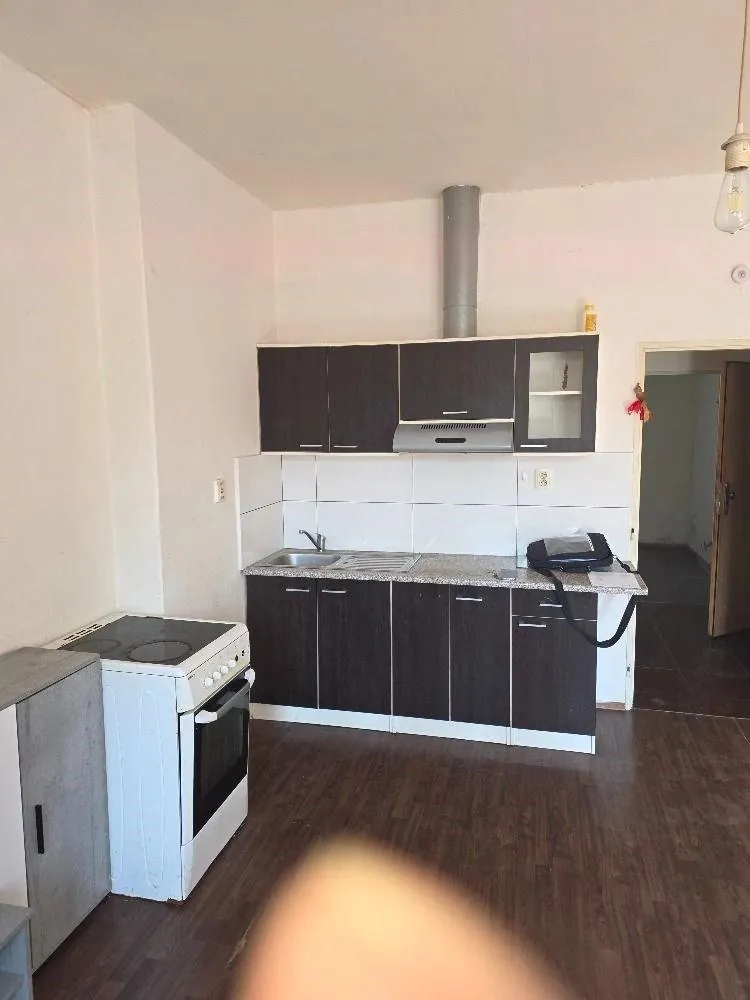 1+1, Mahenova, Ústí nad Labem, Ústecký kraj