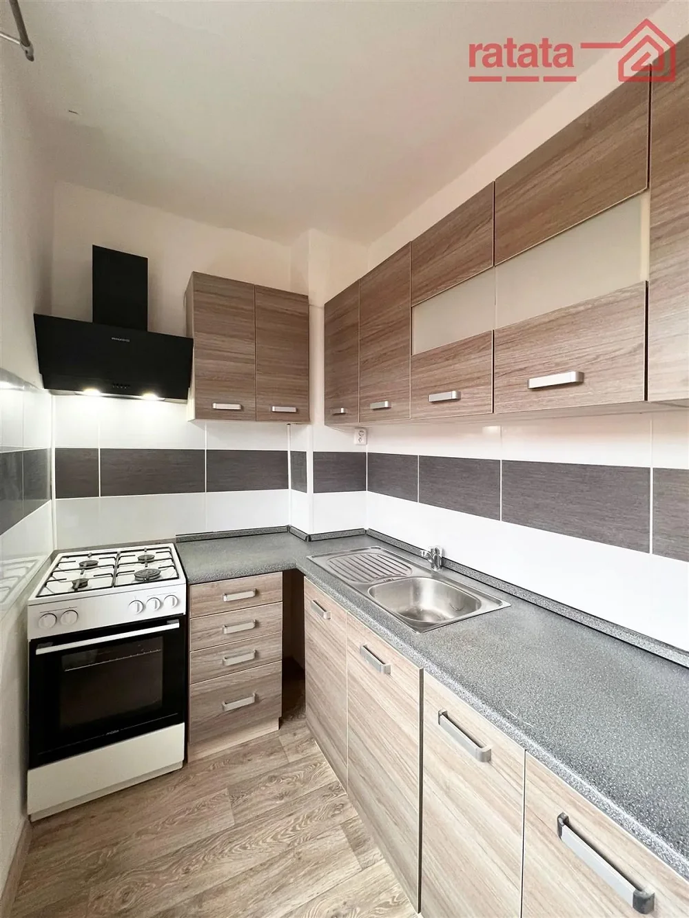 2+1, Václava Řezáče, Klášterec nad Ohří, Chomutov, Ústecký kraj