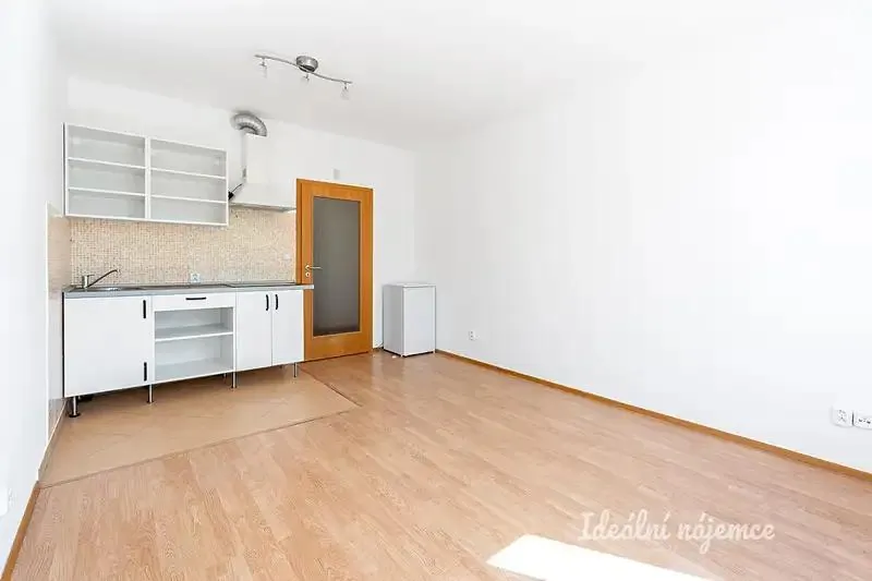 1+kk, Raichlova, Praha 5 - Stodůlky