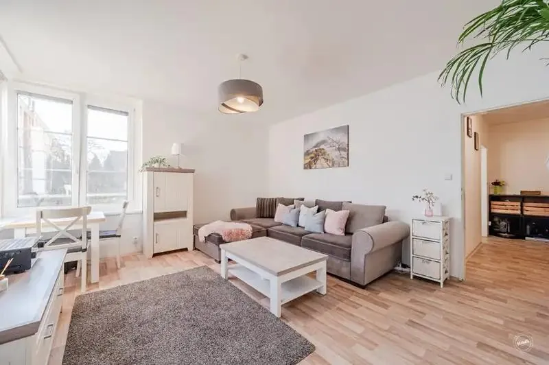 2+kk, Pelzova, Praha 5 - Zbraslav