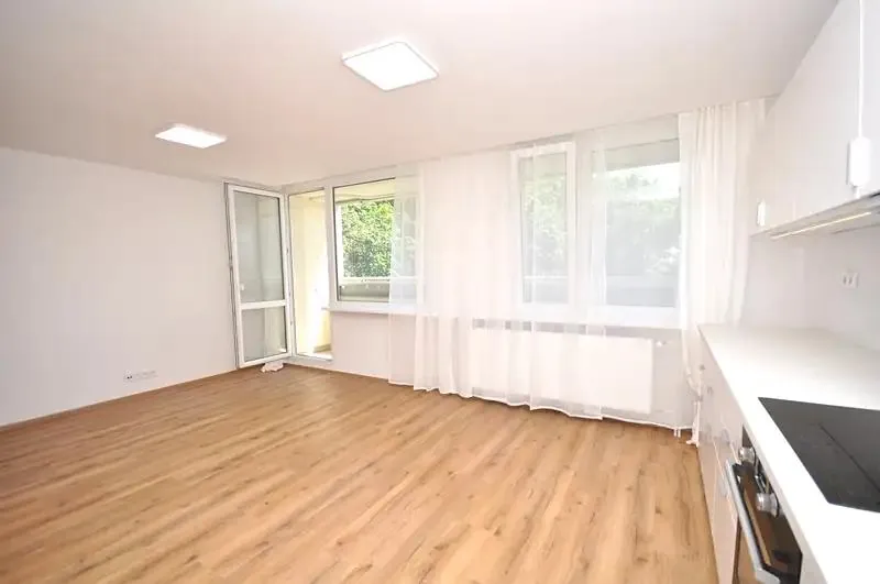 3+kk, Brdlíkova, Praha 5 - Motol