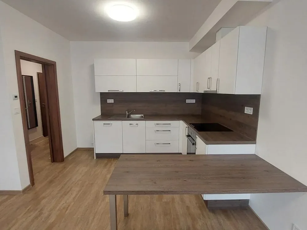 2+kk, Janského, Olomouc, Olomoucký kraj