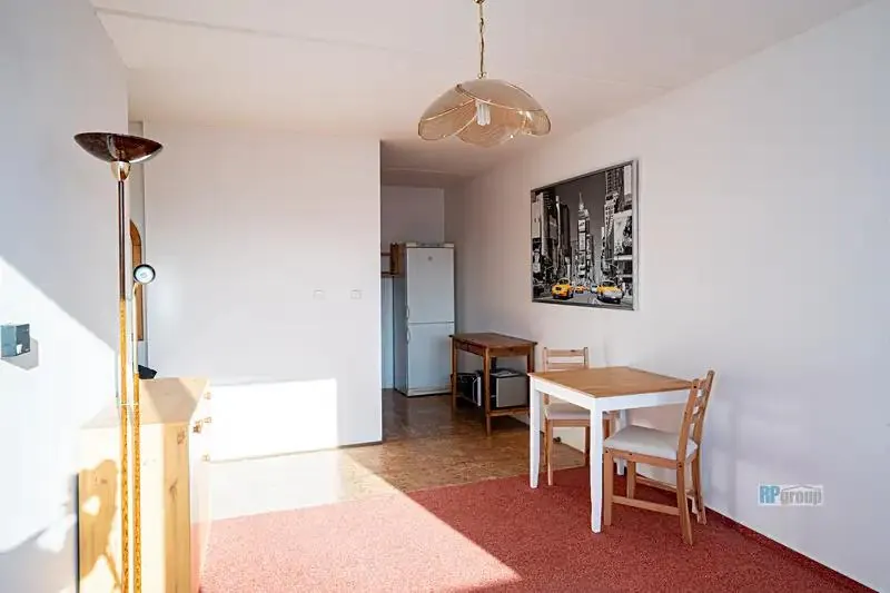 2+kk, Ke škole, Mníšek pod Brdy, Praha-západ, Středočeský kraj