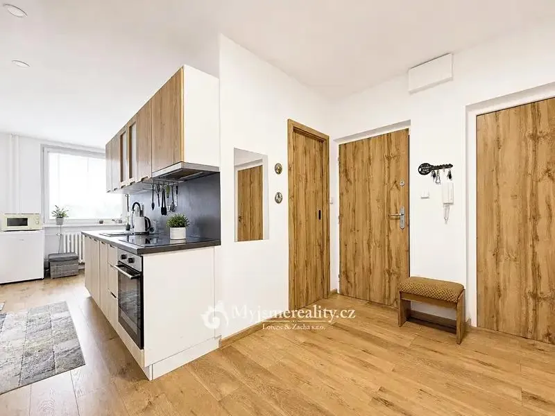 2+1, Dukelských bojovníků, Znojmo, Jihomoravský kraj