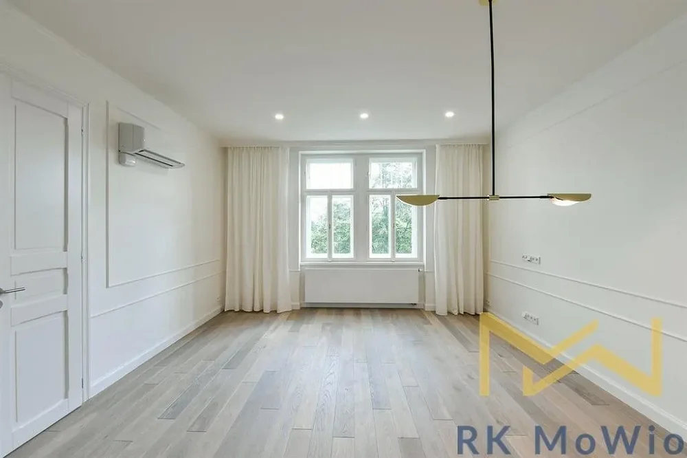 4+kk, náměstí Jiřího z Poděbrad, Praha 2 - Vinohrady