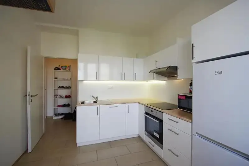 2+kk, náměstí Jiřího z Lobkovic, Praha 3 - Vinohrady
