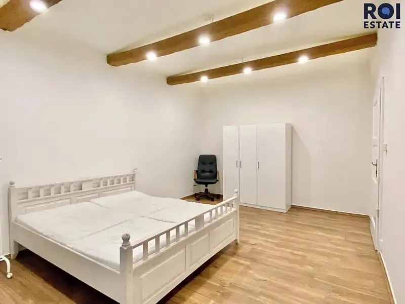 2+kk, Šternberkova, Praha 7 - Holešovice