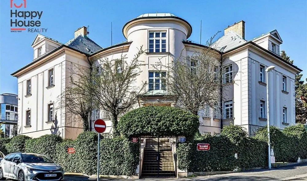 6 a více, Slunná, Praha 6 - Střešovice
