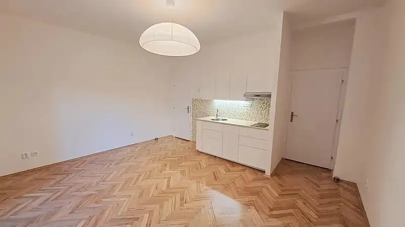 1+kk, Patočkova, Praha 6 - Břevnov