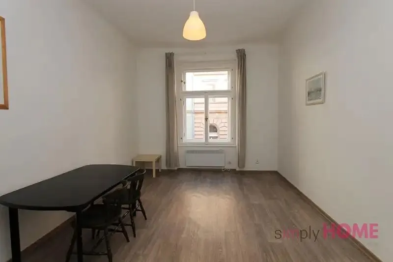 1+1, Blahníkova, Praha 3 - Žižkov