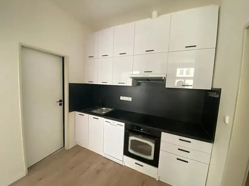 2+kk, U smaltovny, Praha 7 - Holešovice
