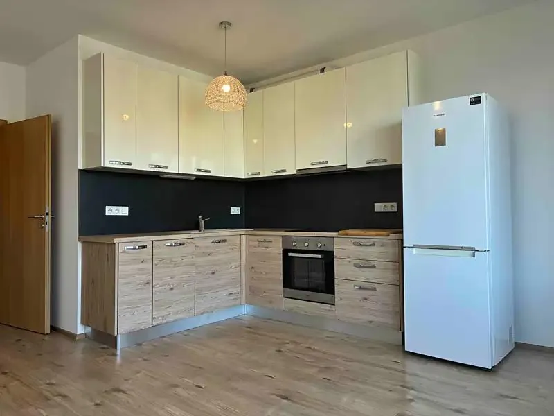 1+kk, Tryskovická, Praha 9 - Třeboradice