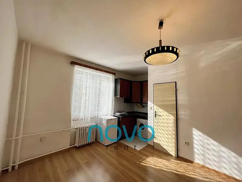 1+kk, Zelenečská, Praha 9 - Hloubětín