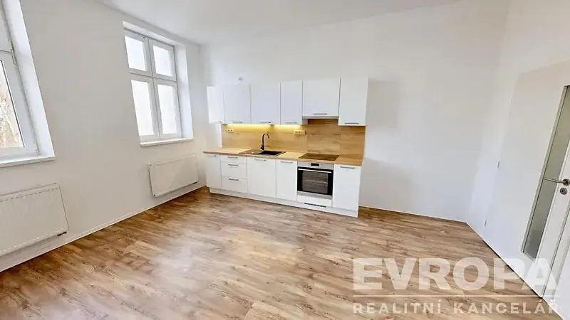 2+kk, Havlíčkovo náměstí, Žirovnice, Pelhřimov, Kraj Vysočina