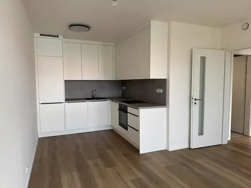 2+kk, Hodkovická, Praha 4 - Kamýk