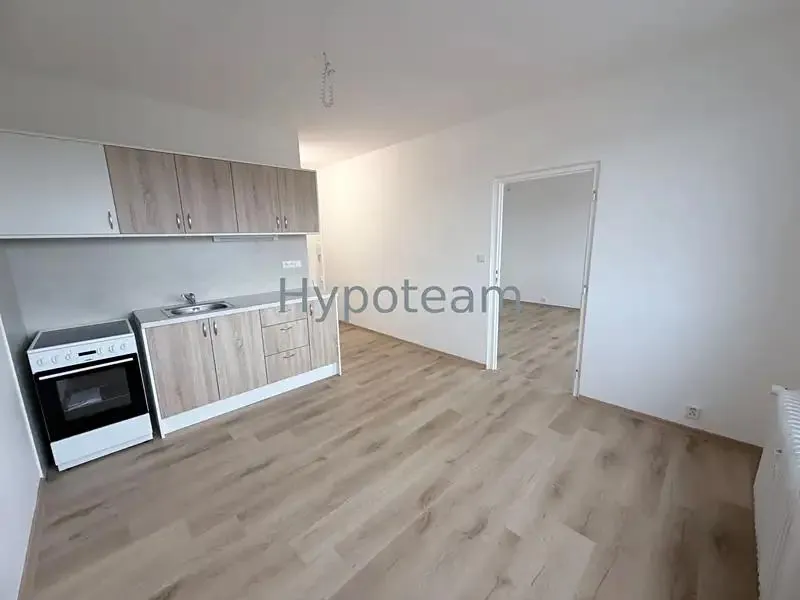 1+1, V Podhájí, Ústí nad Labem, Ústecký kraj