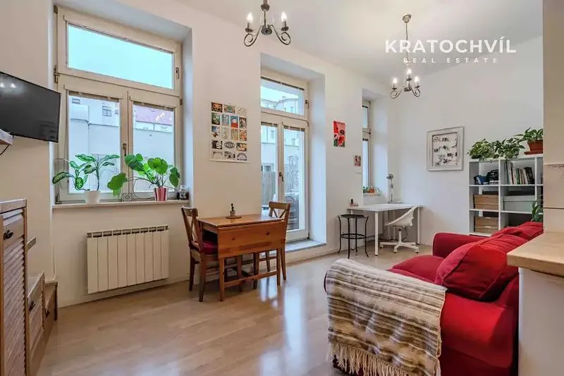 1+kk, Korunovační, Praha 7 - Bubeneč