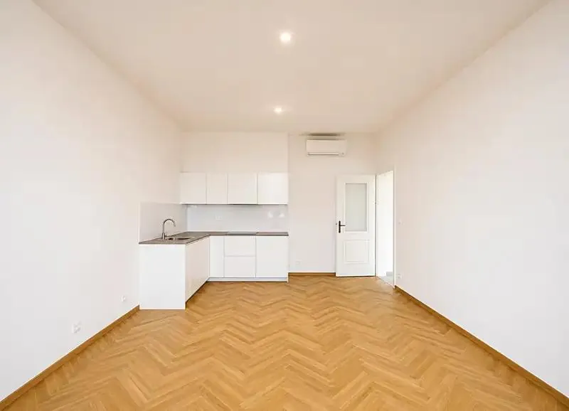 2+kk, náměstí Míru, Praha 2 - Vinohrady