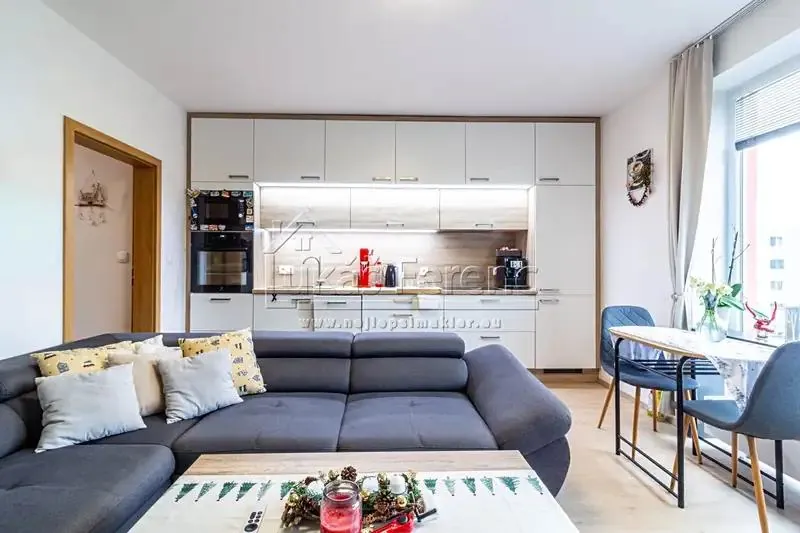 2+kk, Pšeničná, Hostivice, Praha-západ, Středočeský kraj