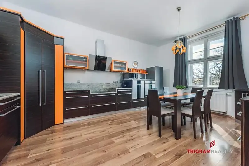 2+1, Eliščino nábřeží, Hradec Králové, Královéhradecký kraj