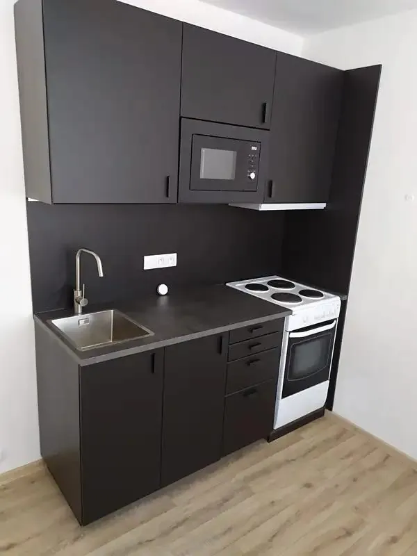 1+1, Nová Pražská, Benešov, Středočeský kraj