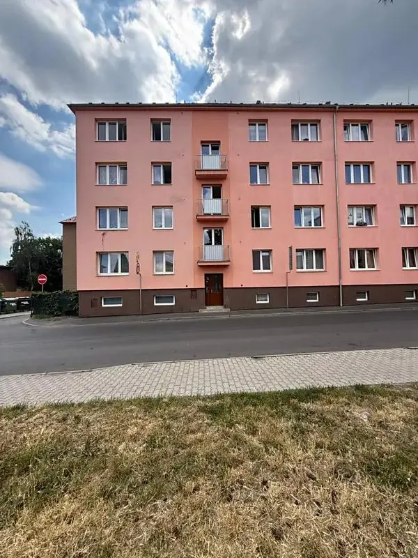 2+1, Karla Čapka, Jirkov, Chomutov, Ústecký kraj