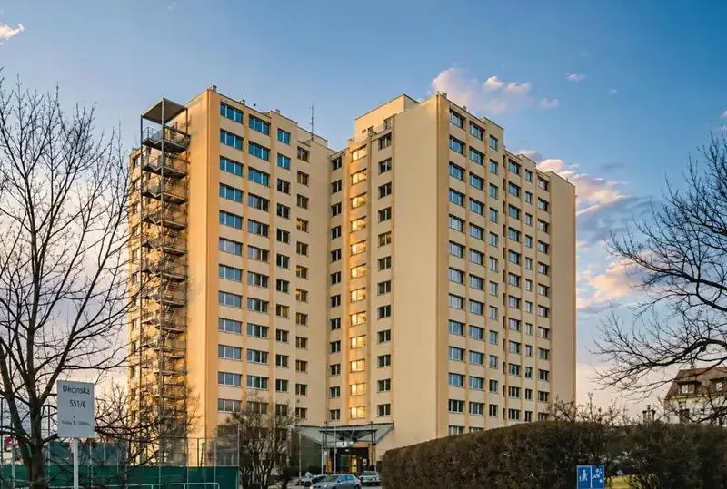 1+kk, Děčínská, Praha 8 - Střížkov