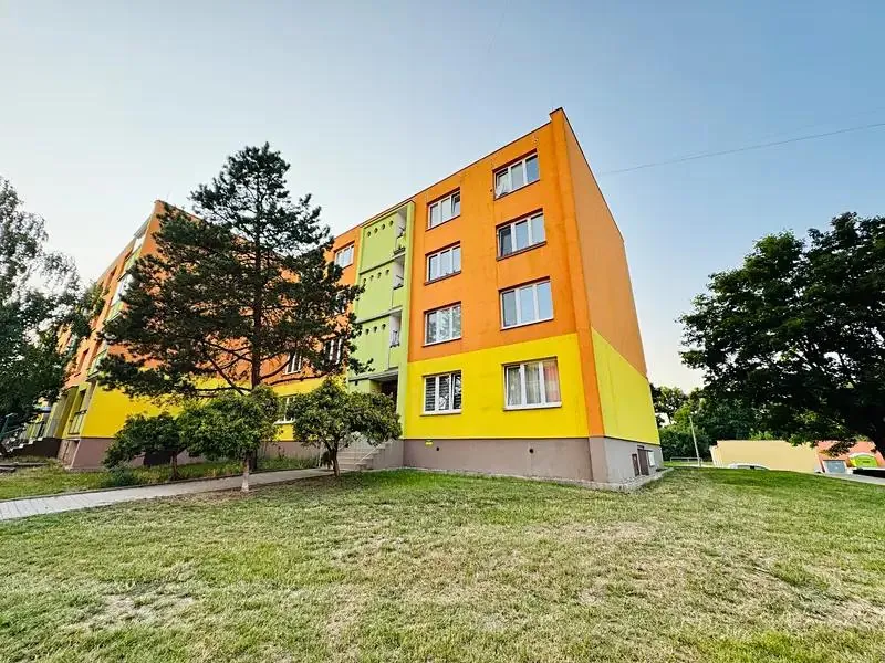 1+1, Jiráskovo náměstí, Postoloprty, Louny, Ústecký kraj