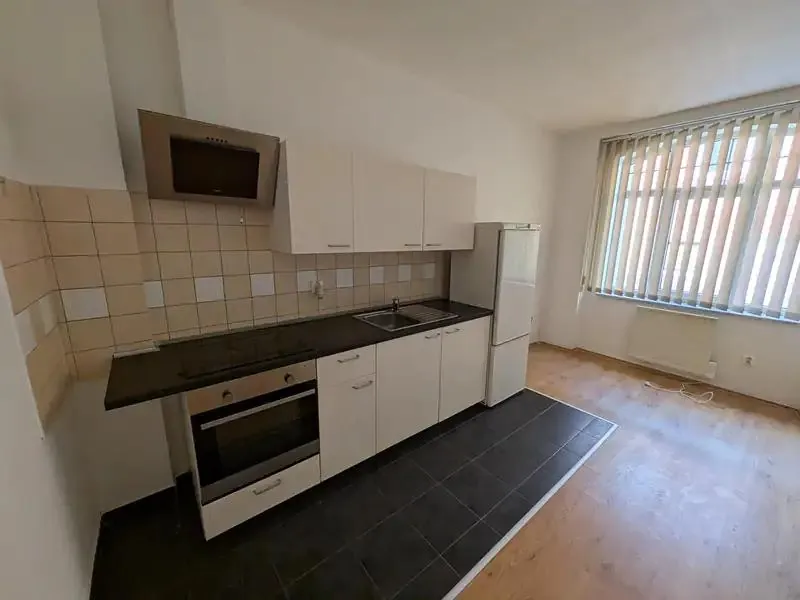 2+kk, Husova, Duchcov, Teplice, Ústecký kraj