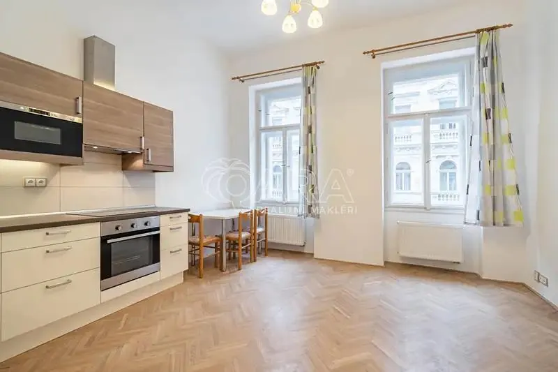 3+kk, Hálkova, Praha 2 - Nové Město