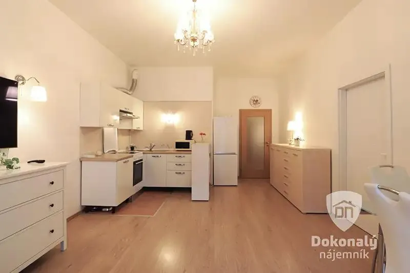 2+kk, Březenská, Praha 8 - Libeň