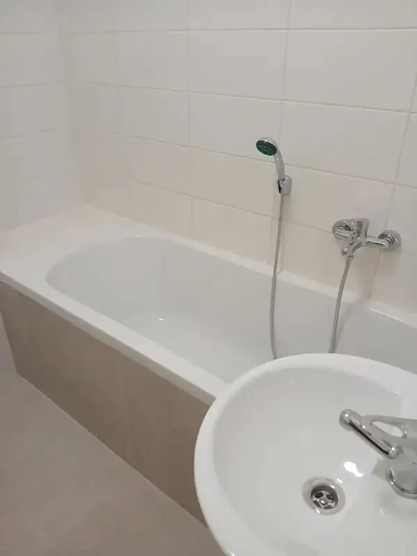 1+1, Vítězslava Nezvala, Most, Ústecký kraj