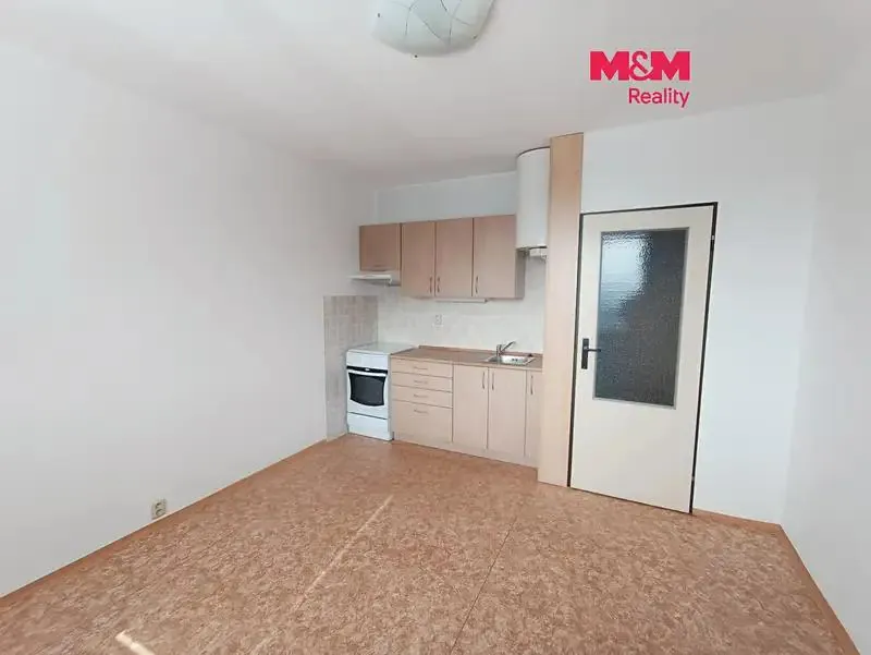 1+1, Janov, Děčín, Ústecký kraj
