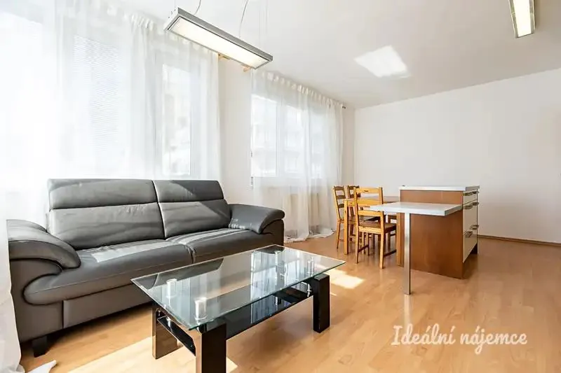 3+kk, Poděbradská, Praha 9 - Hloubětín
