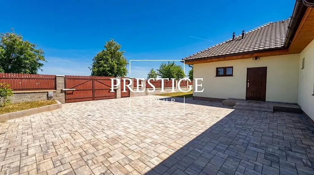 2+kk, Švejkova, Horoměřice, Praha-západ, Středočeský kraj