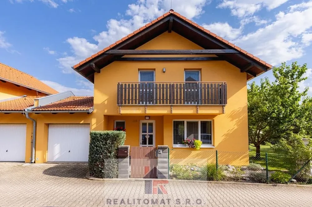 4+kk, Na Svahu, Horoušany, Praha-východ, Středočeský kraj