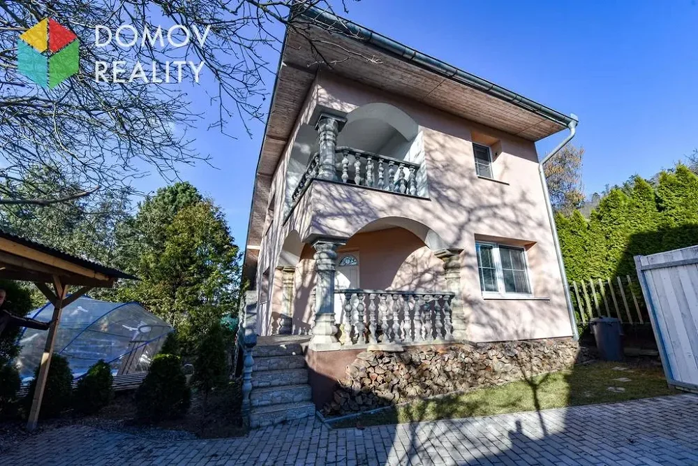 4+1, Chodouň, Beroun, Středočeský kraj