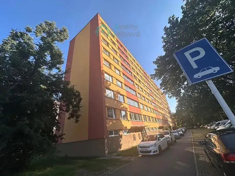 1+1, U Stadionu, Chrudim, Pardubický kraj
