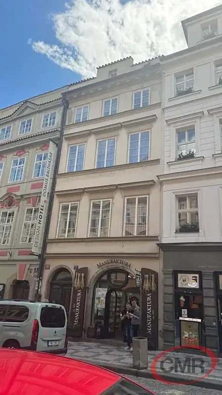 1+1, Mostecká, Praha 1 - Malá Strana
