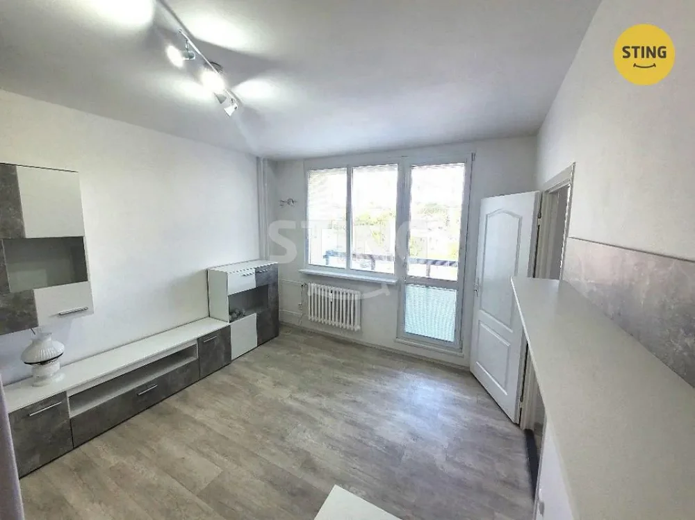1+1, Zeyerova, Opava, Moravskoslezský kraj