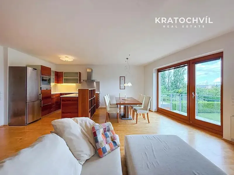 3+kk, Na hřebenech II, Praha 4 - Podolí